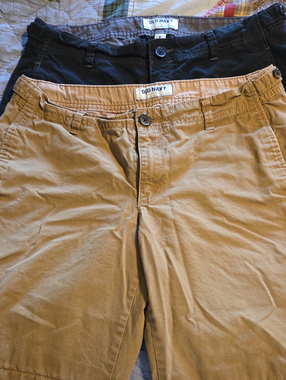 Old Navy Women's Shorts in Tan and Black. Classic Flat Front. 2 PAIR for 1 Price